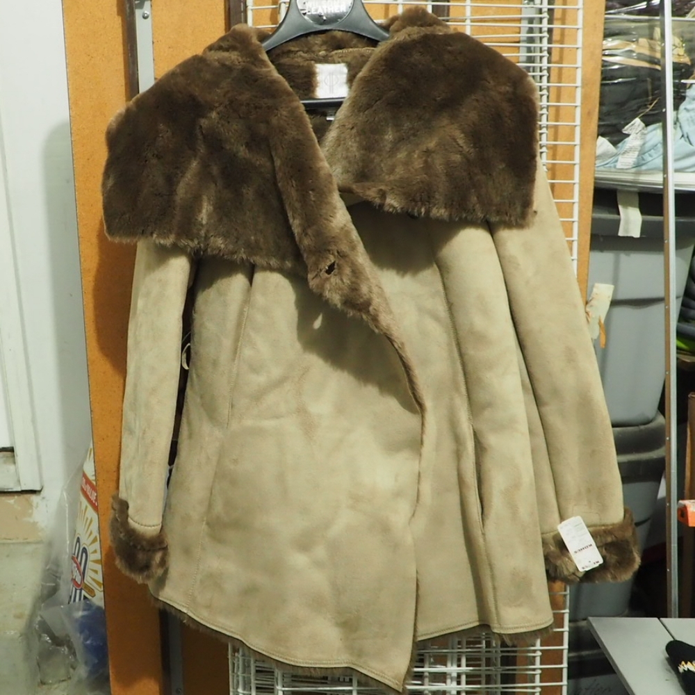 Brown 'Jennifer Lopez' Coat Size M